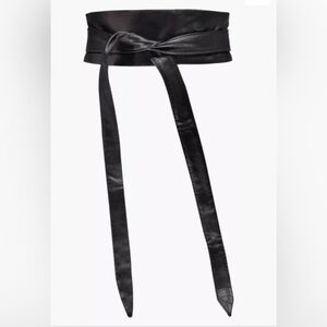 NWT- WRAP PU OBI BELT